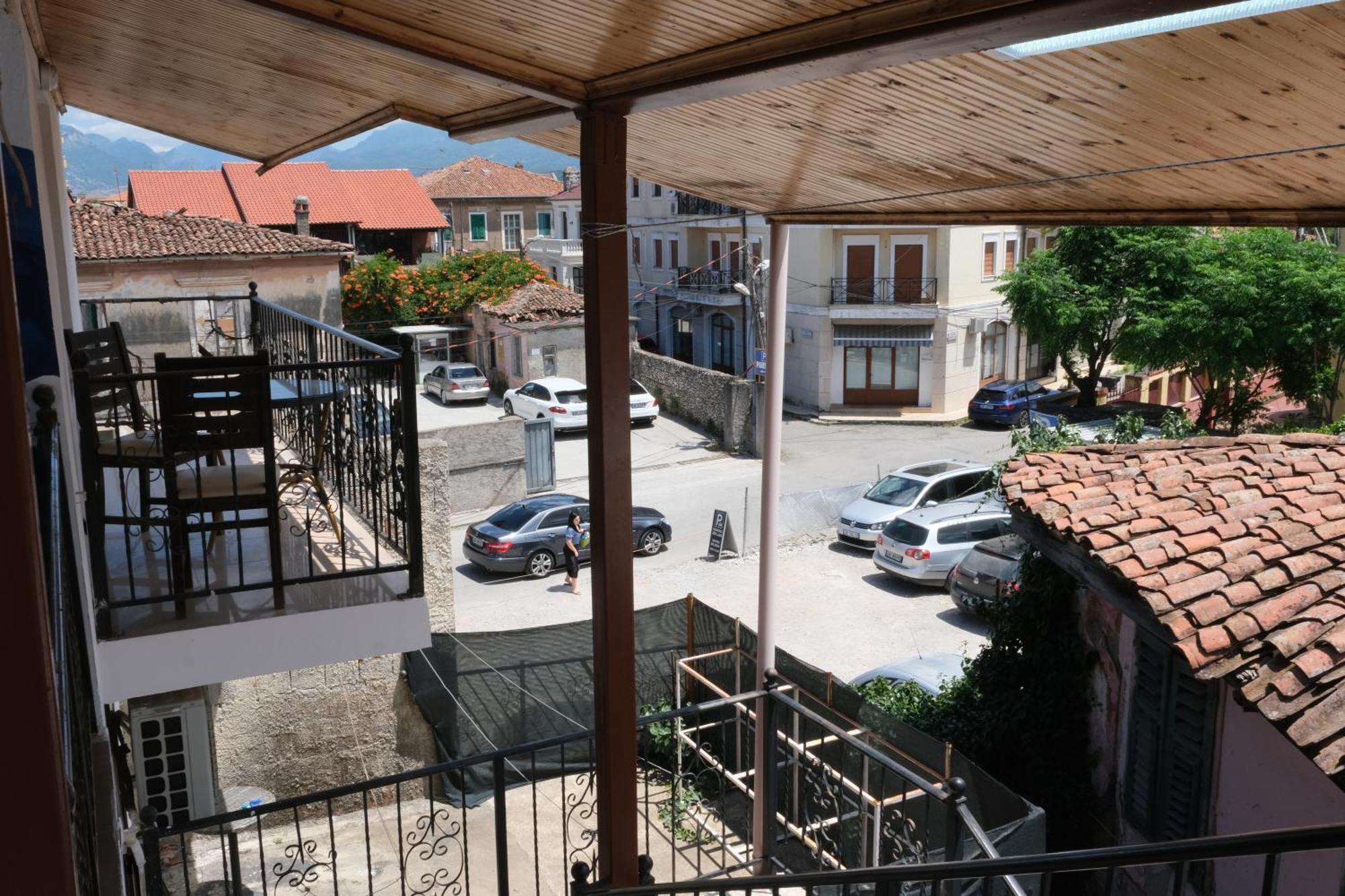 My Hostel - Privates And Dorms Shkodër Esterno foto