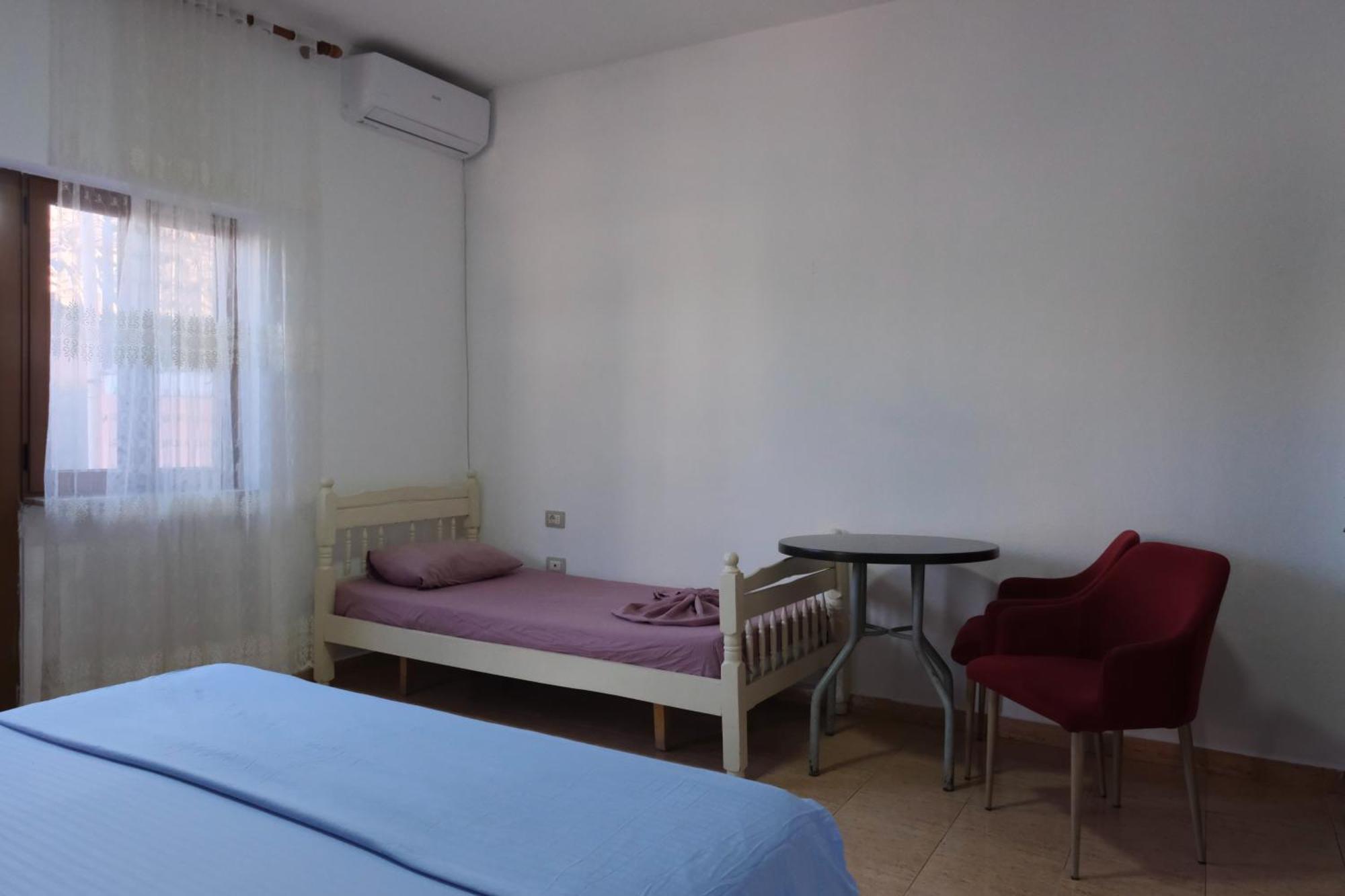 My Hostel - Privates And Dorms Shkodër Esterno foto