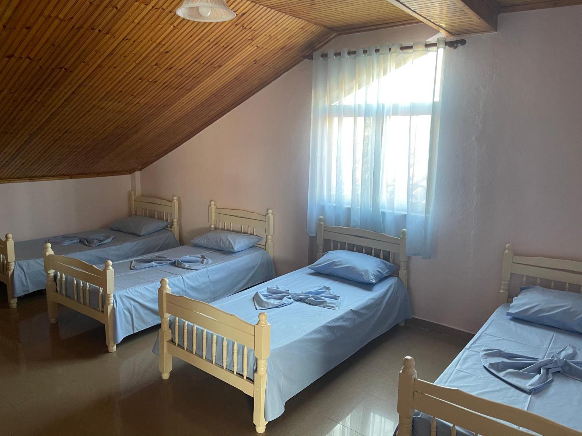 My Hostel - Privates And Dorms Shkodër Esterno foto